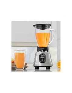 Licuadora clásica Oster® Plata Serie Profesional con Motor Reversible BLSTBESTE 2